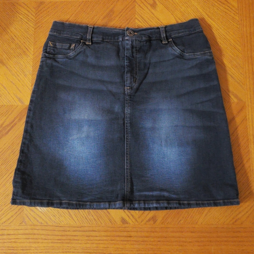 Skirt